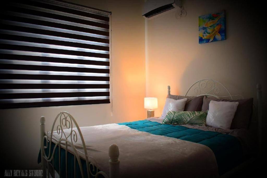 Modern And Cosy Condo: Westwood Apartments Flic en Flac ภายนอก รูปภาพ